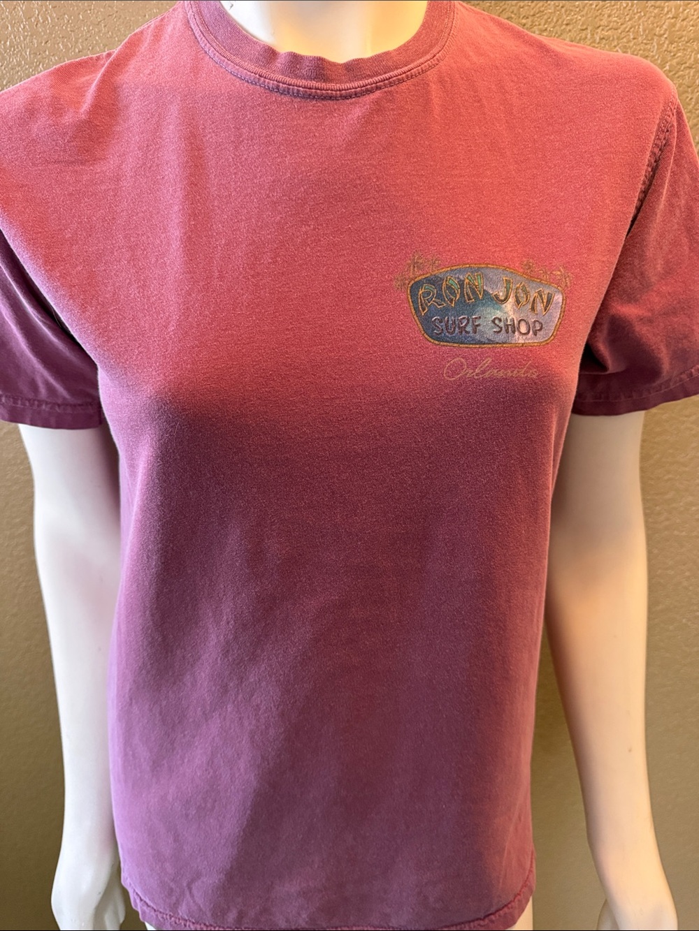 Comfort Colors Women’s Short Sleeve Tee in Faded Burgundy